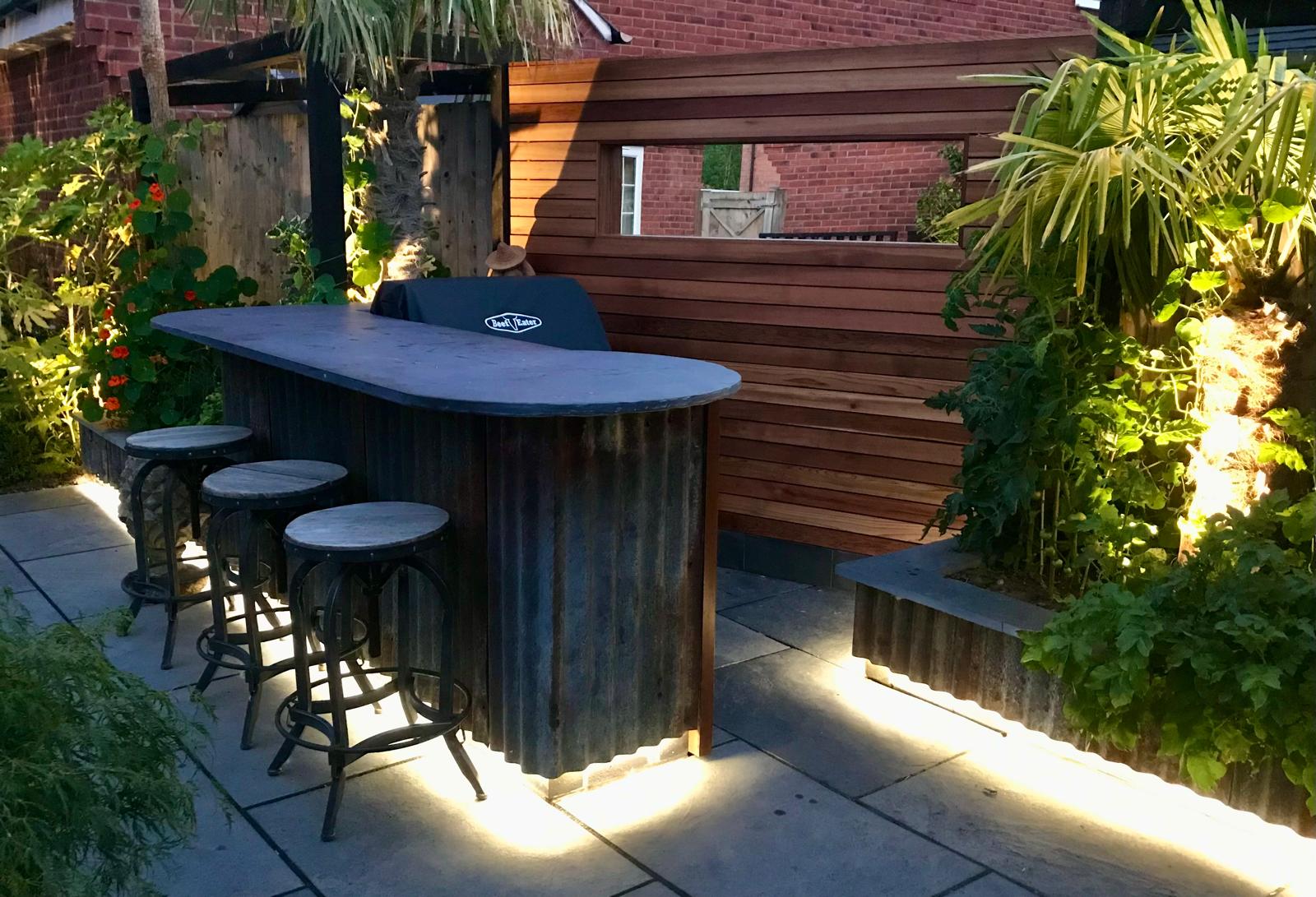 Entertainment garden with decking