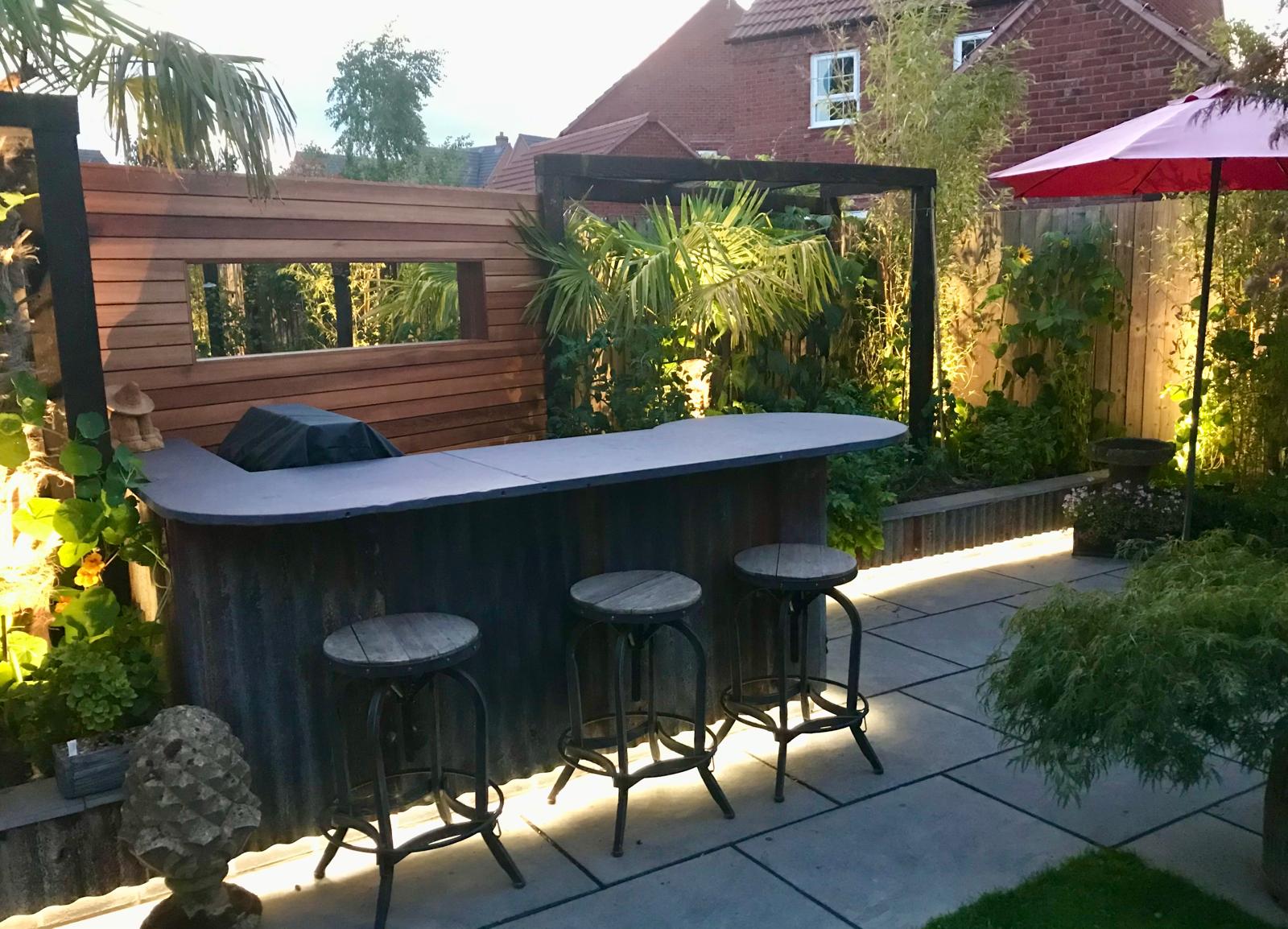 Garden bar and entertainment area